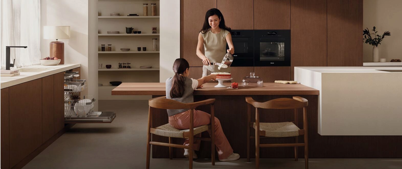  Miele под заказ: +7 (812) 388 19 42, +7 (812) 388 56 57 (без выходных)